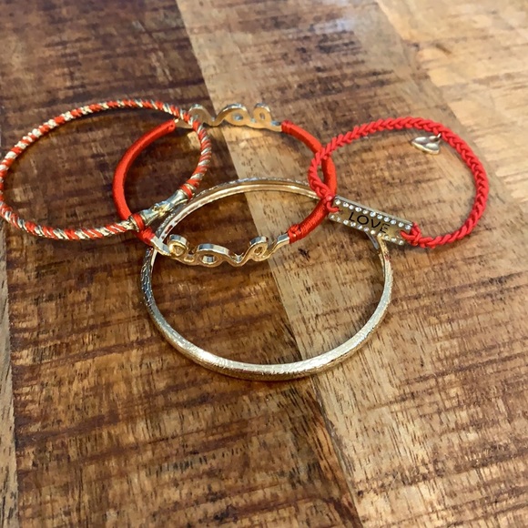 🎉🎉Assorted Bracelet Bundle🎉🎉 - Picture 13 of 16